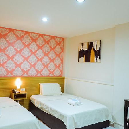 Hotel Juliano Manille Extérieur photo
