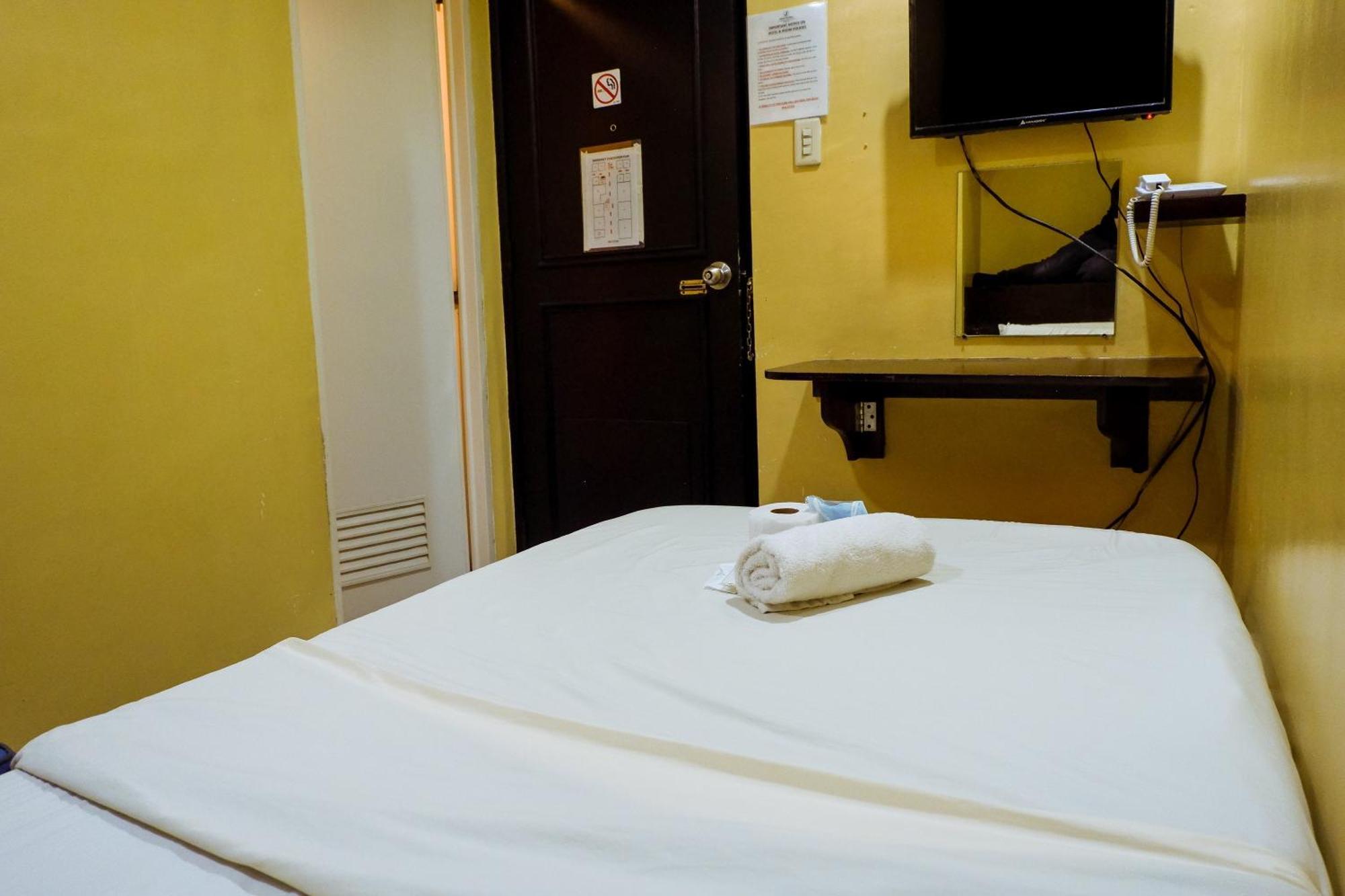 Hotel Juliano Manille Extérieur photo