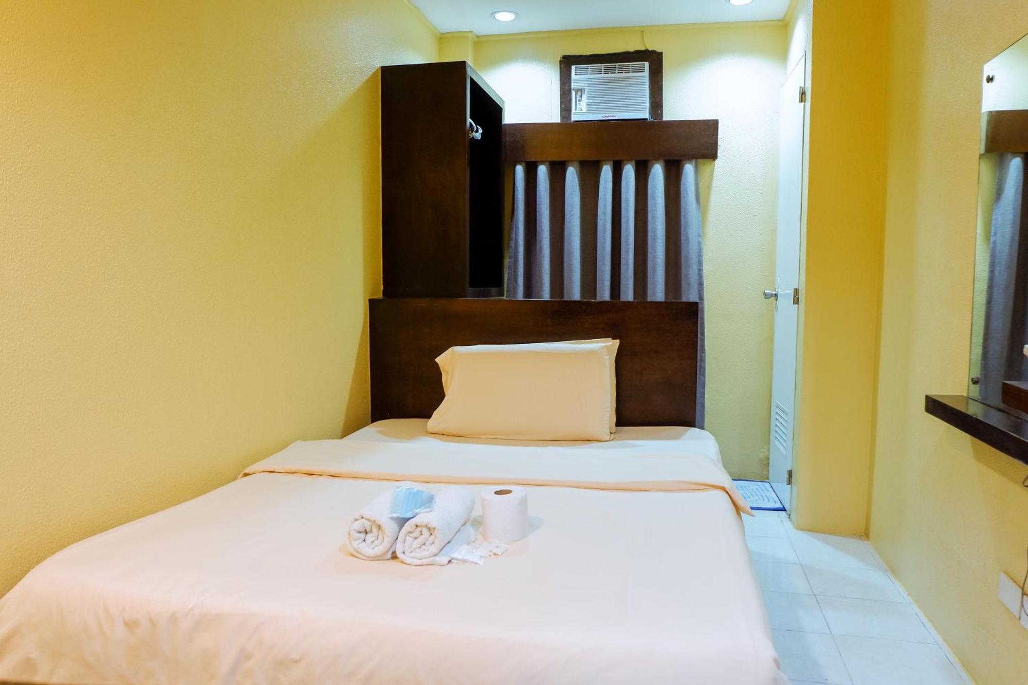 Hotel Juliano Manille Extérieur photo